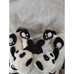 Feetmoji Panda Plush Slippers Womens 7-8 Black White Novelty House Shoes NEW